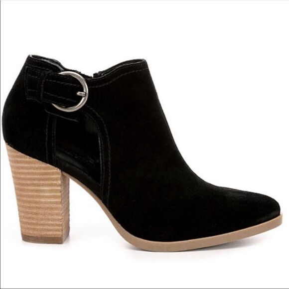 BLACK BOOTIES - Picture 1 of 3